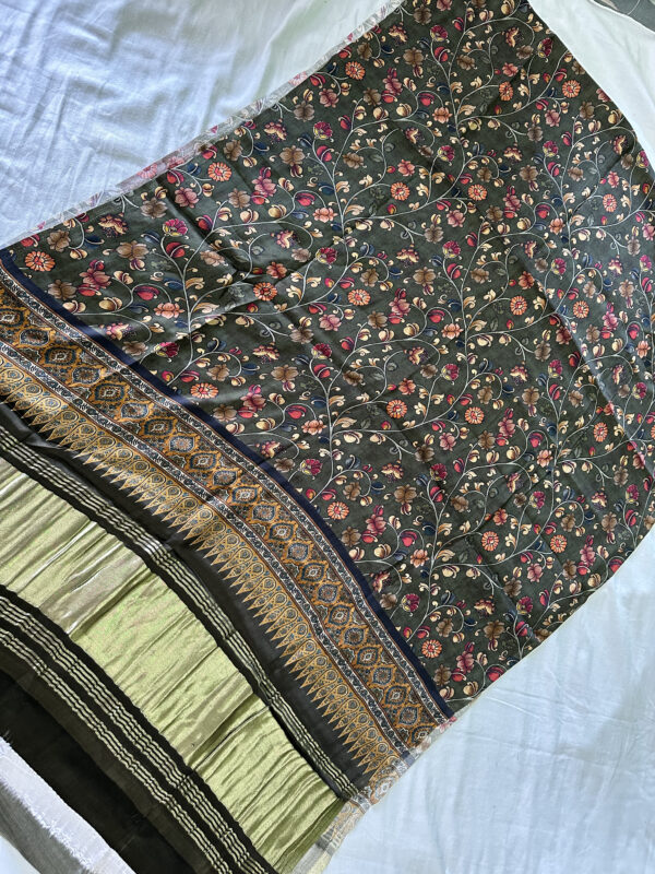 Gajji Silk Dupattas - Image 9